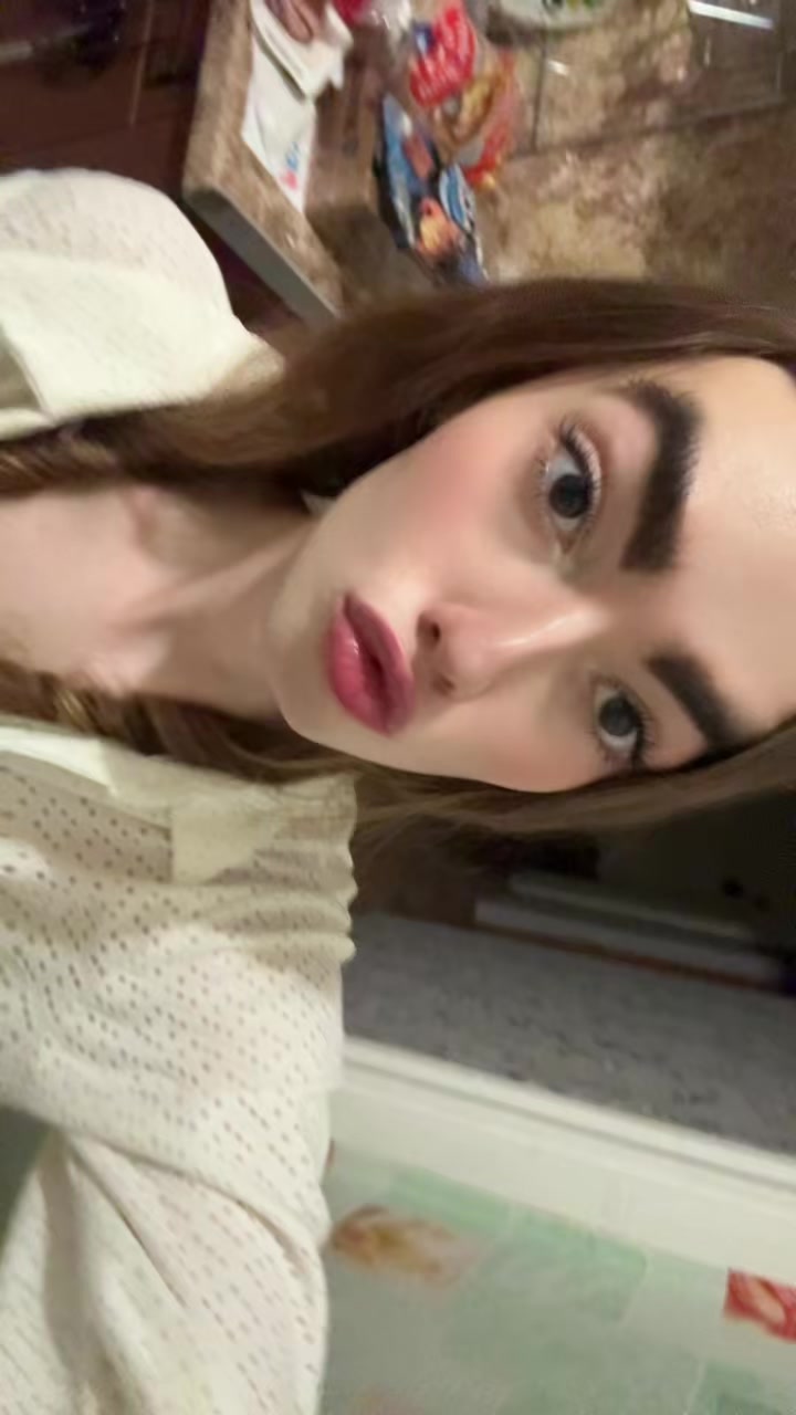 @R0manEmp1re