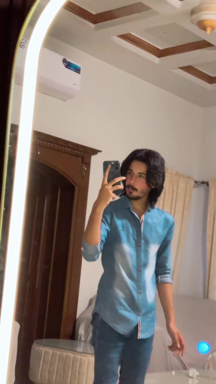 @Hح🕷️🕸️