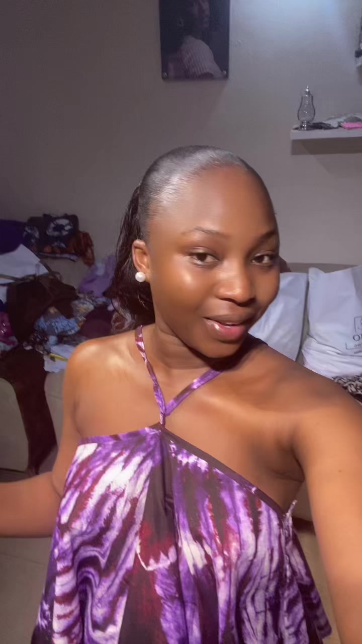 @Emelda 🦋🦋