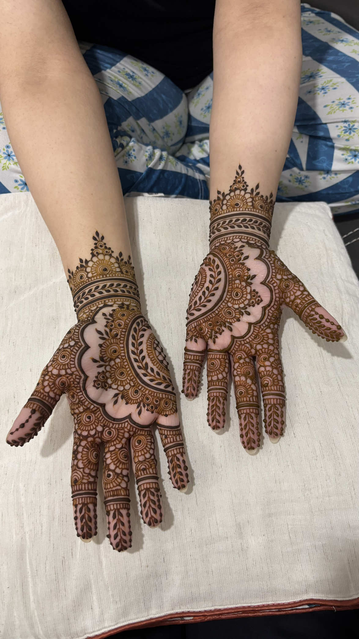 @Kundanhenna