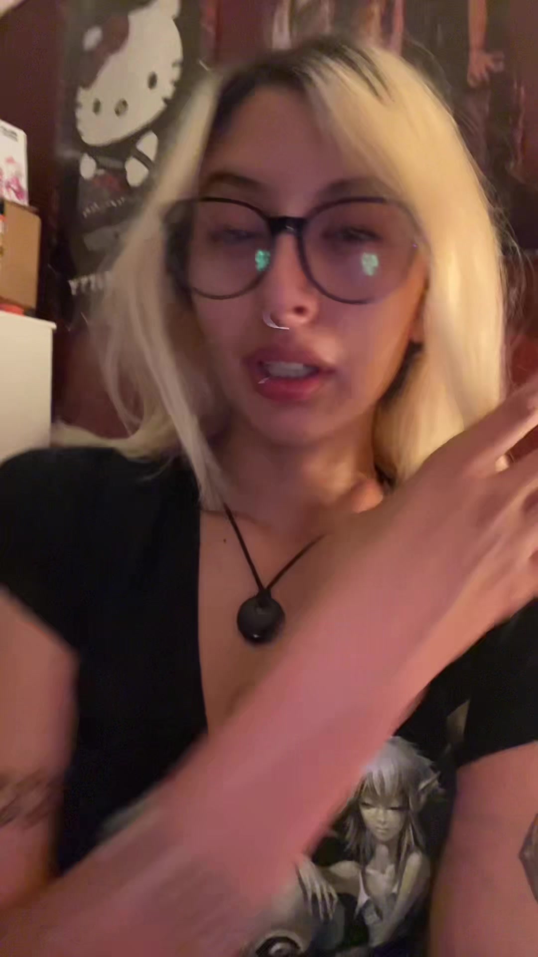 @1ntomoonsmind