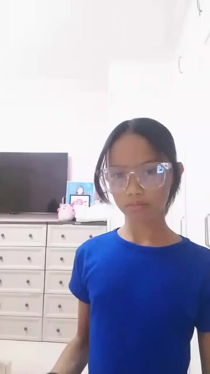 @˃͈◡˂͈its_mxil˃͈◡˂͈