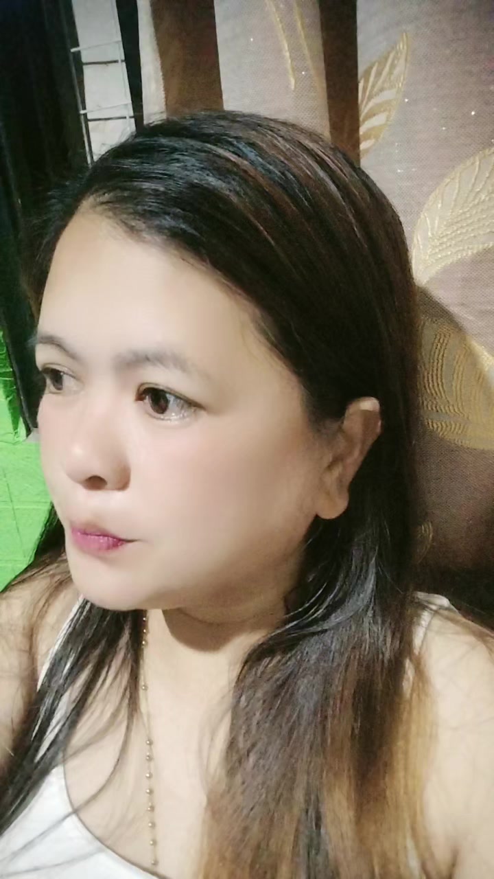 @maLou cruzat