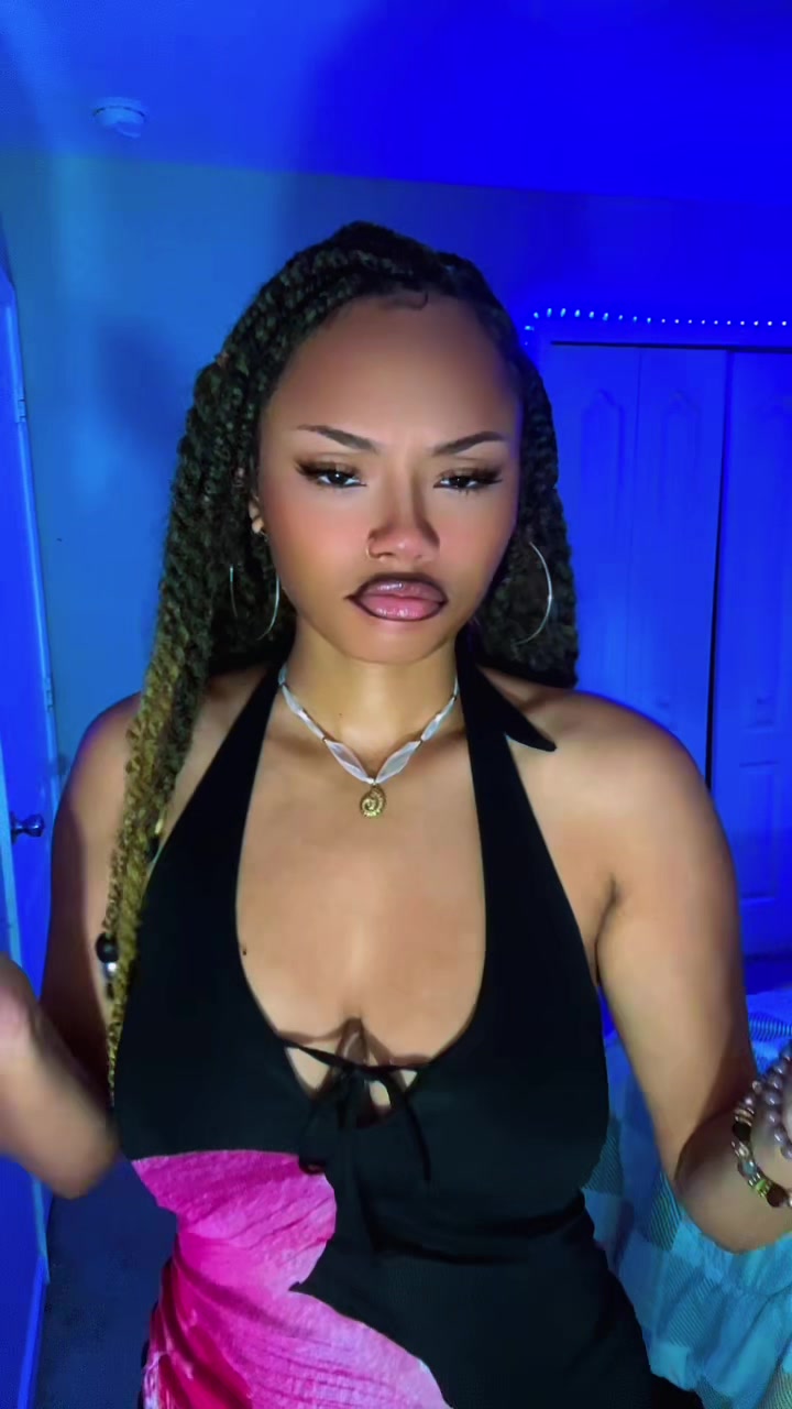 @hennwiwowoaoa