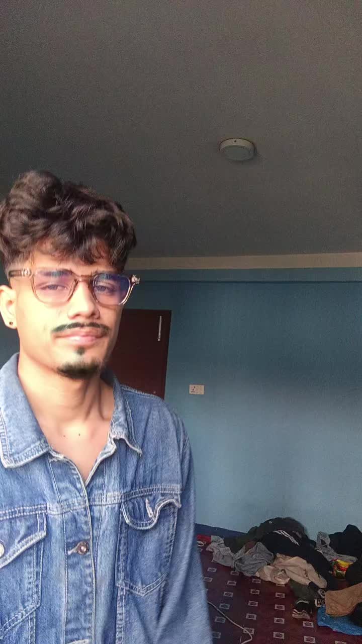 @Ãl éx bisty