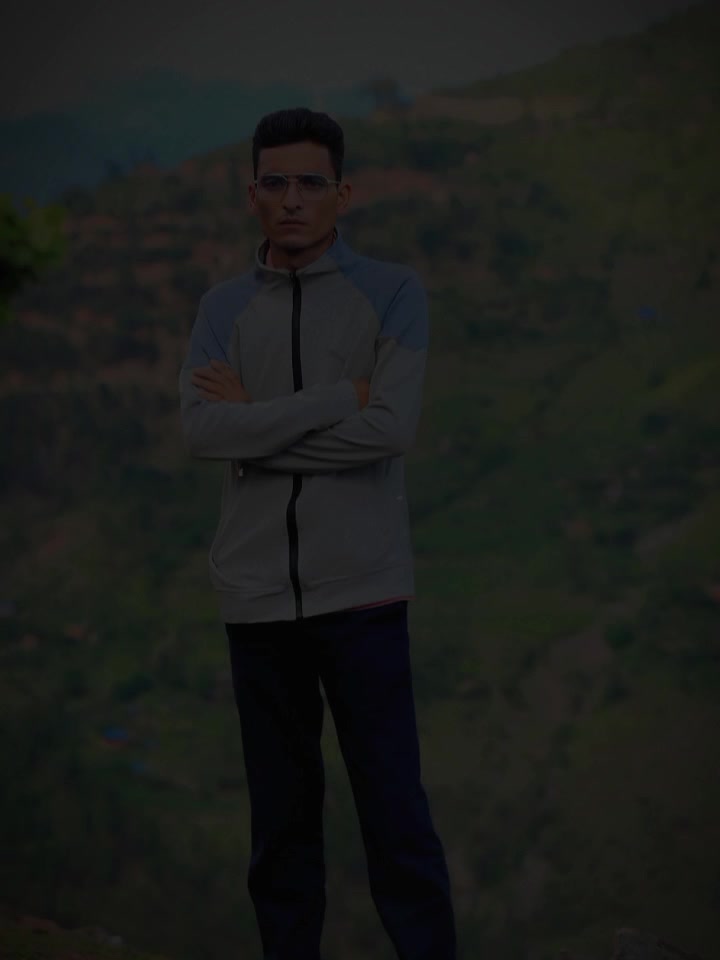 @टाेप बहादुर बुढा क्षेत्री🇳🇵