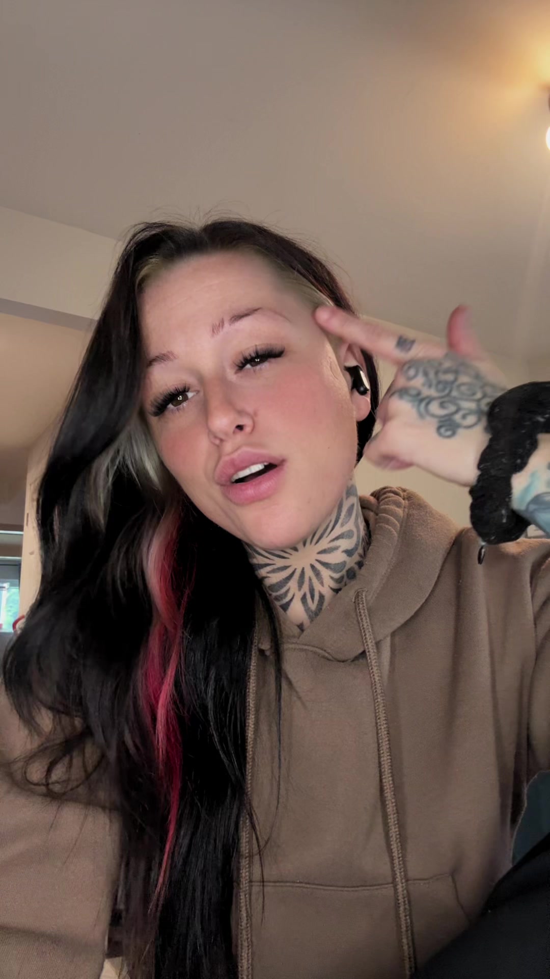 @🦇 Marie StLove 🦇