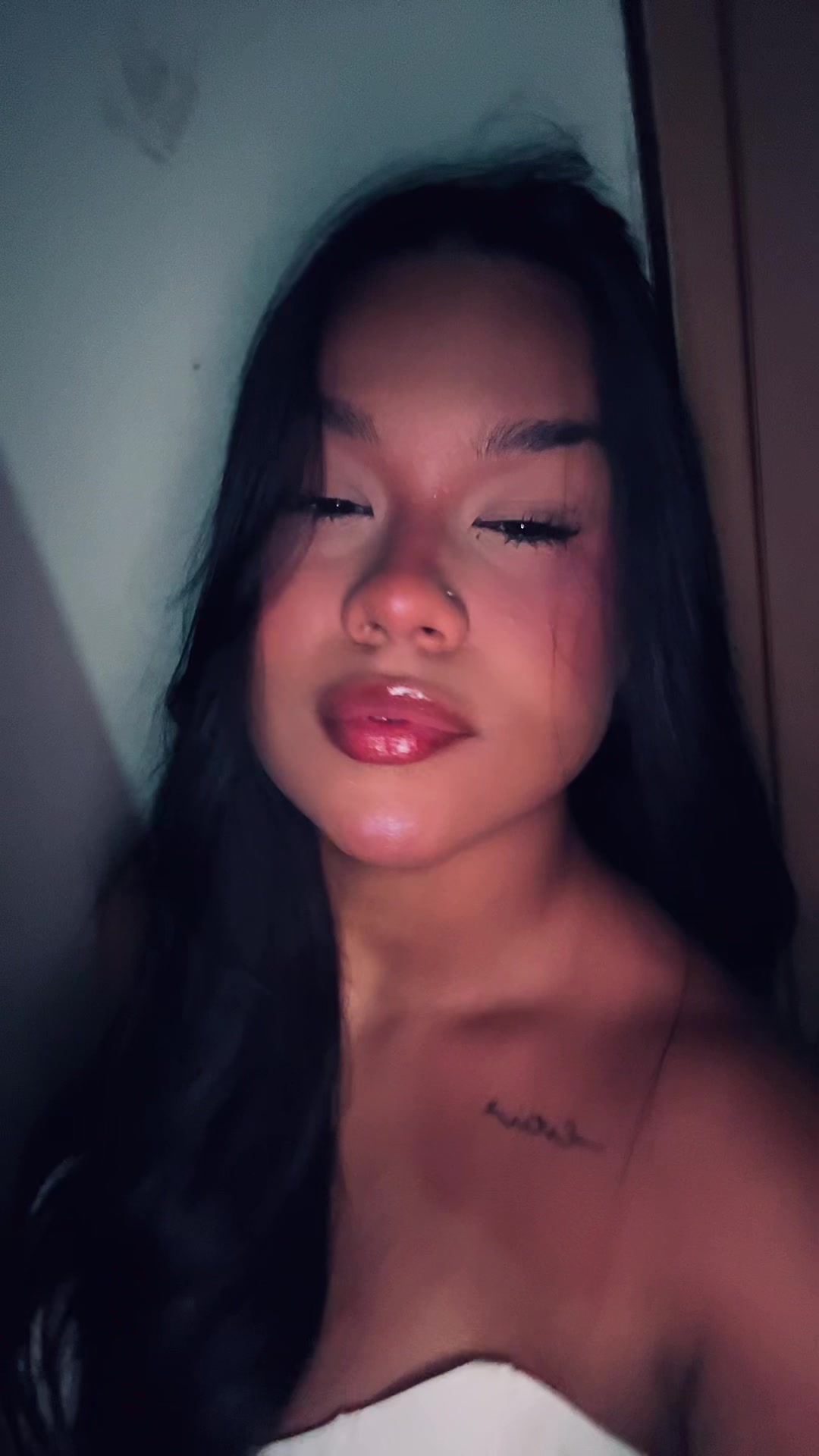 @yax moreira 💋