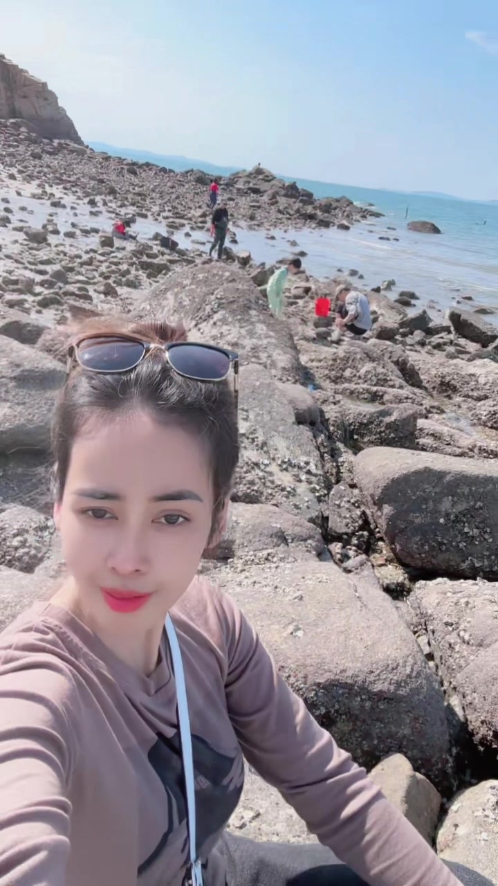 @🧡Srey Neang💞🍀