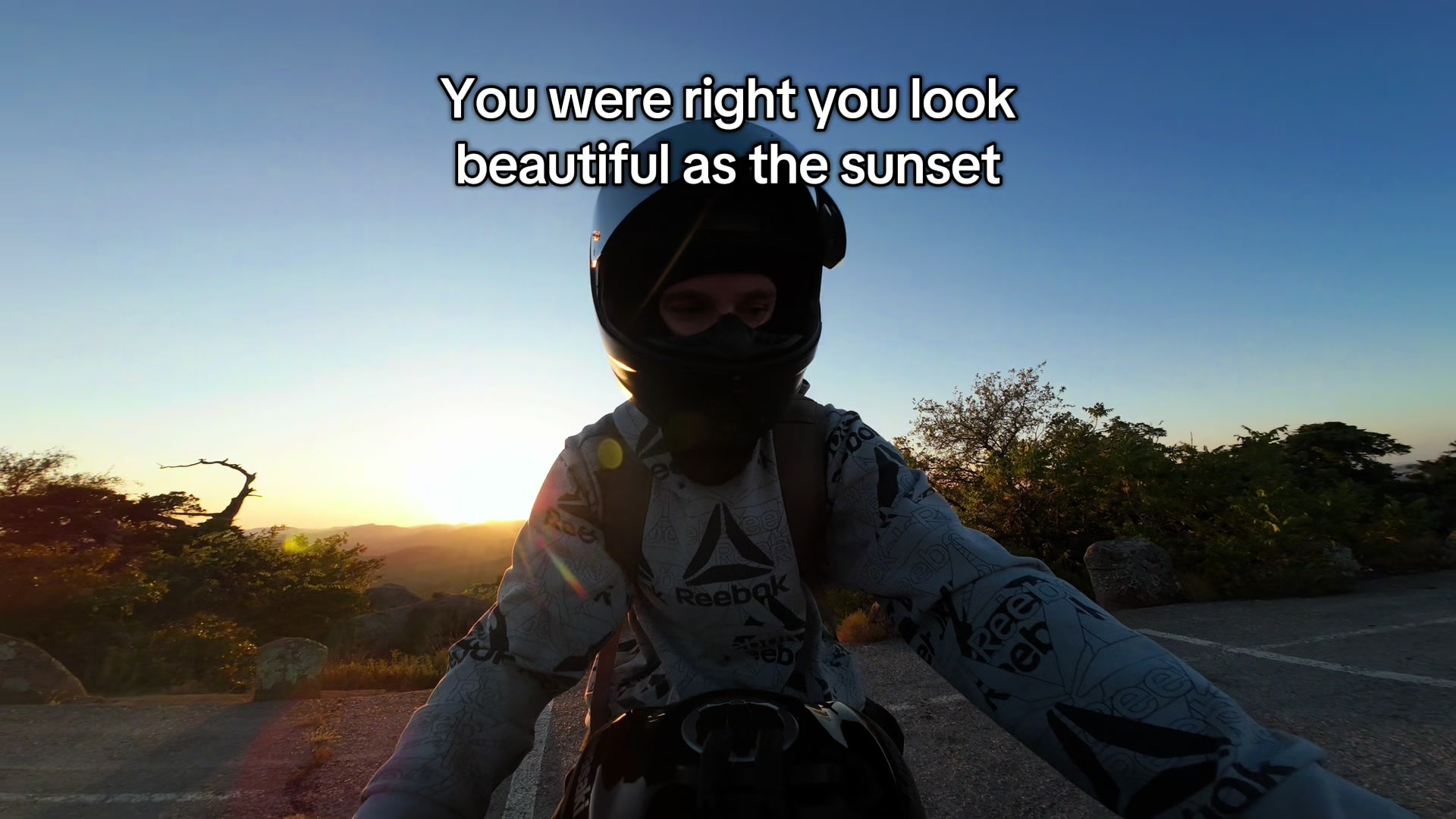 @𝒟𝑒𝓈𝓅𝒾𝓉𝟥𝒻𝓋𝓁