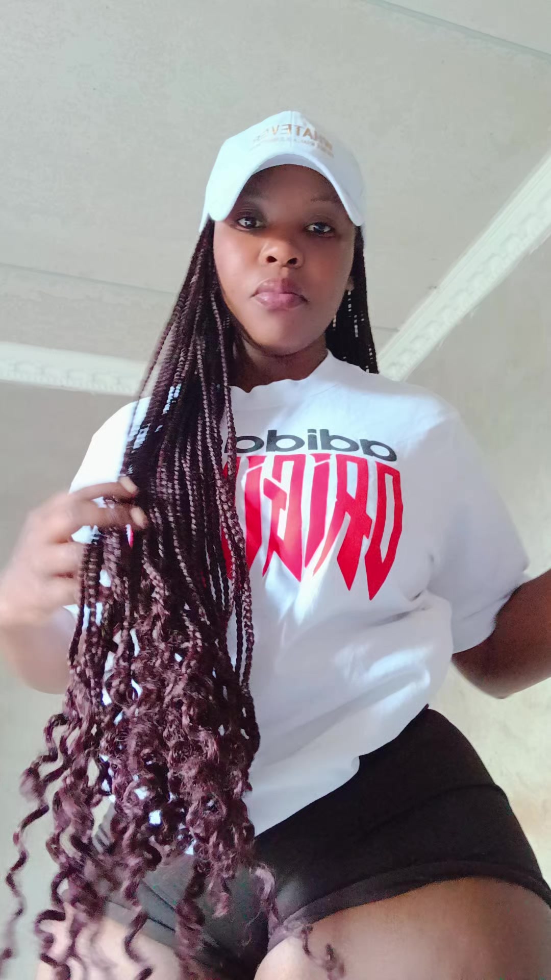 @Nikiwe.