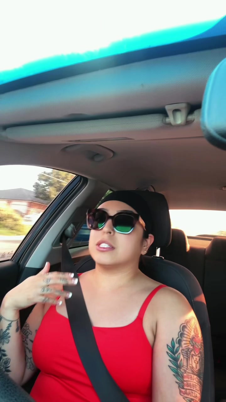 @🐚