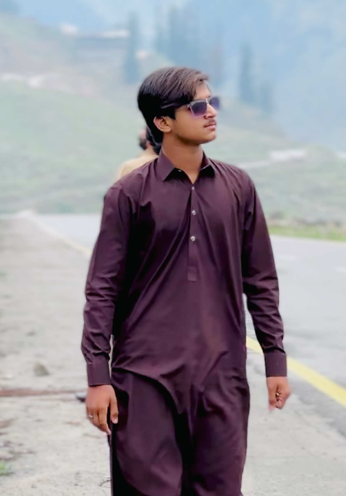@🥀سردارملک شاویز کانجو🥰