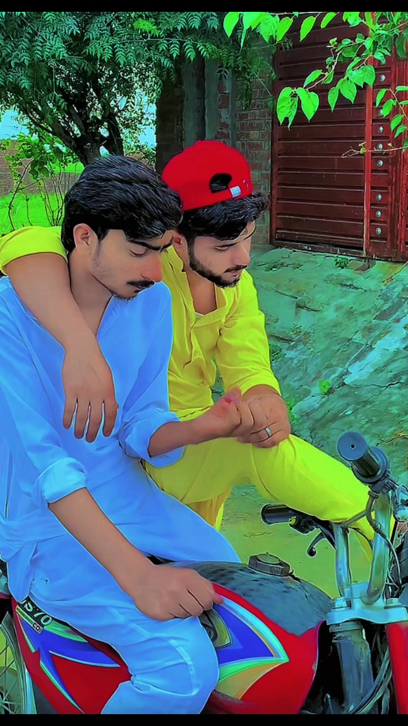 @Hassan Butt😇