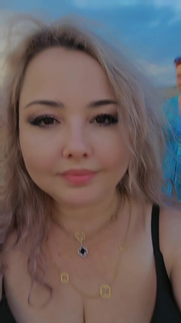 @Elena Raevskaya