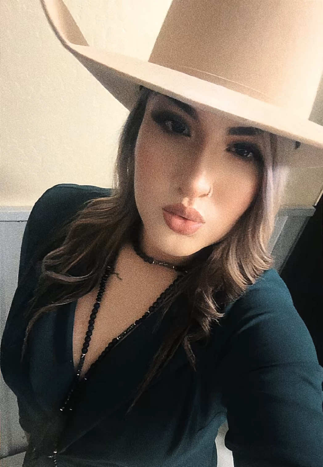 @Anelsy 🌵🐴🖤✨