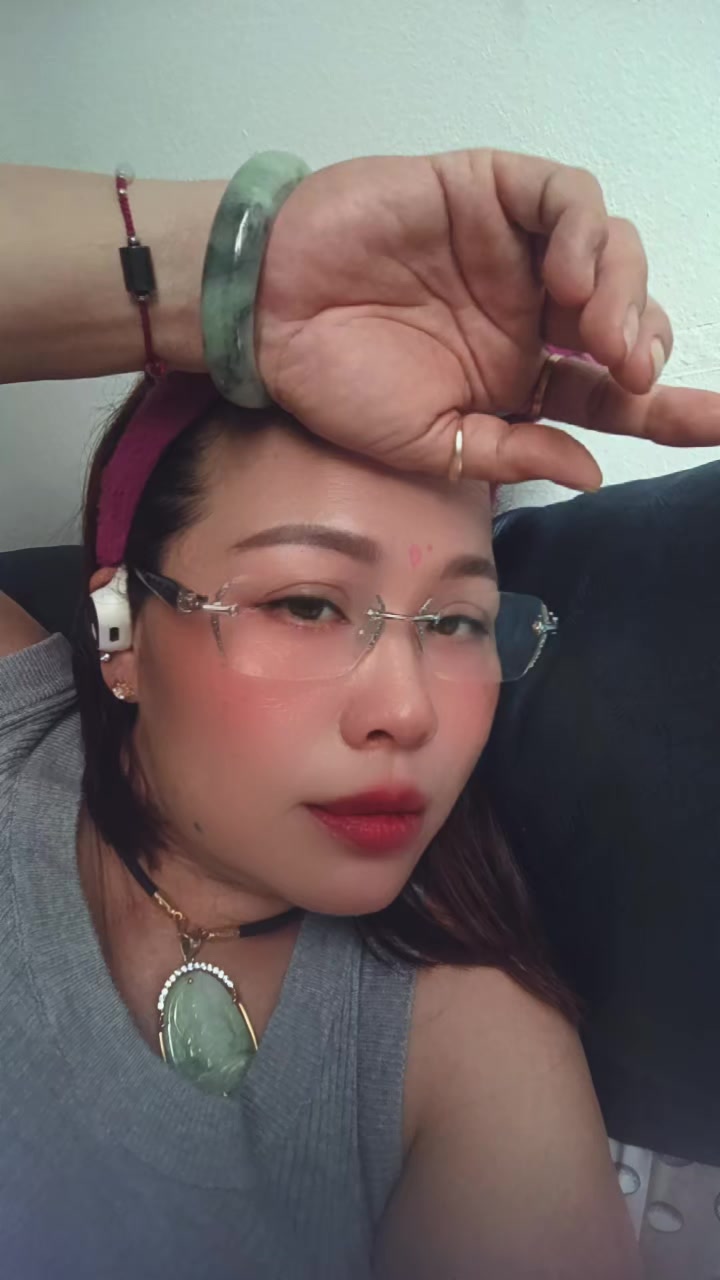 @武 秋 芳. Vũ Thu Phương