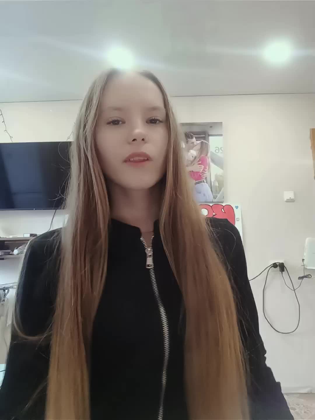@тгк➡️: «i am Karina»