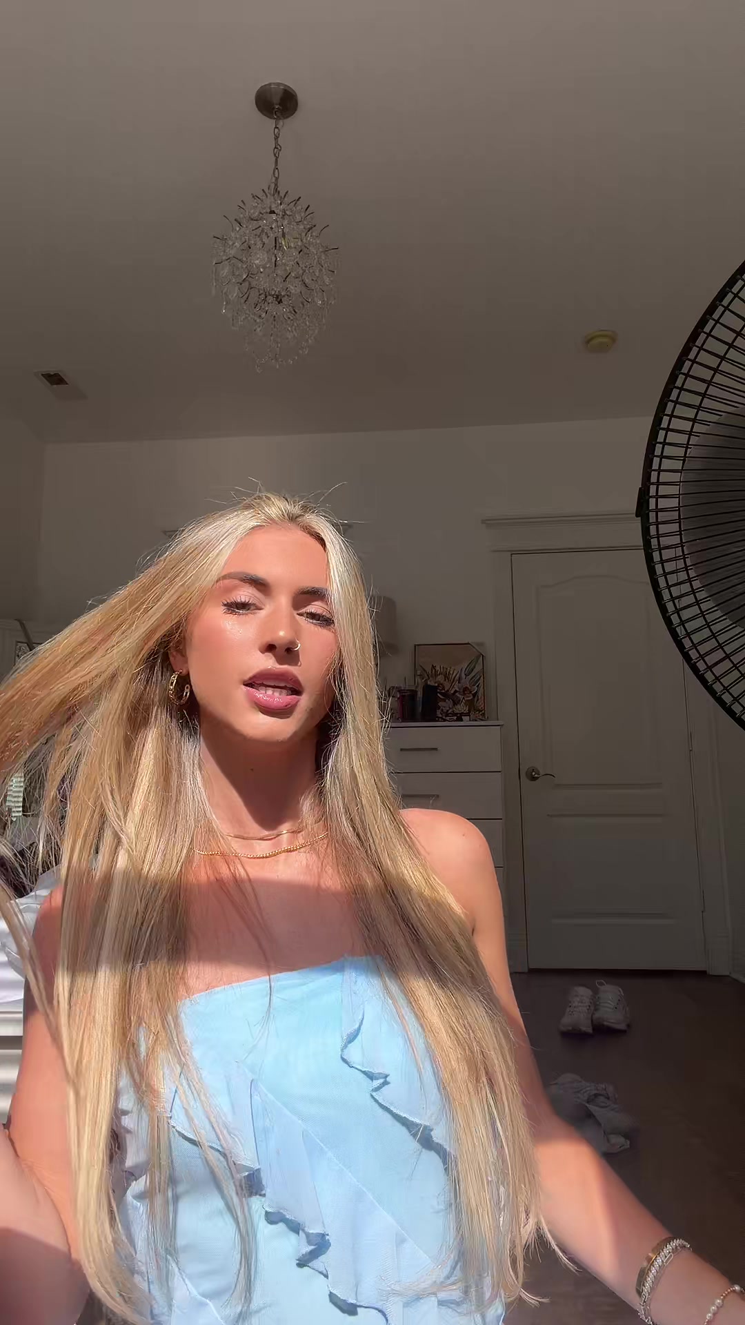 @Lillyneal02