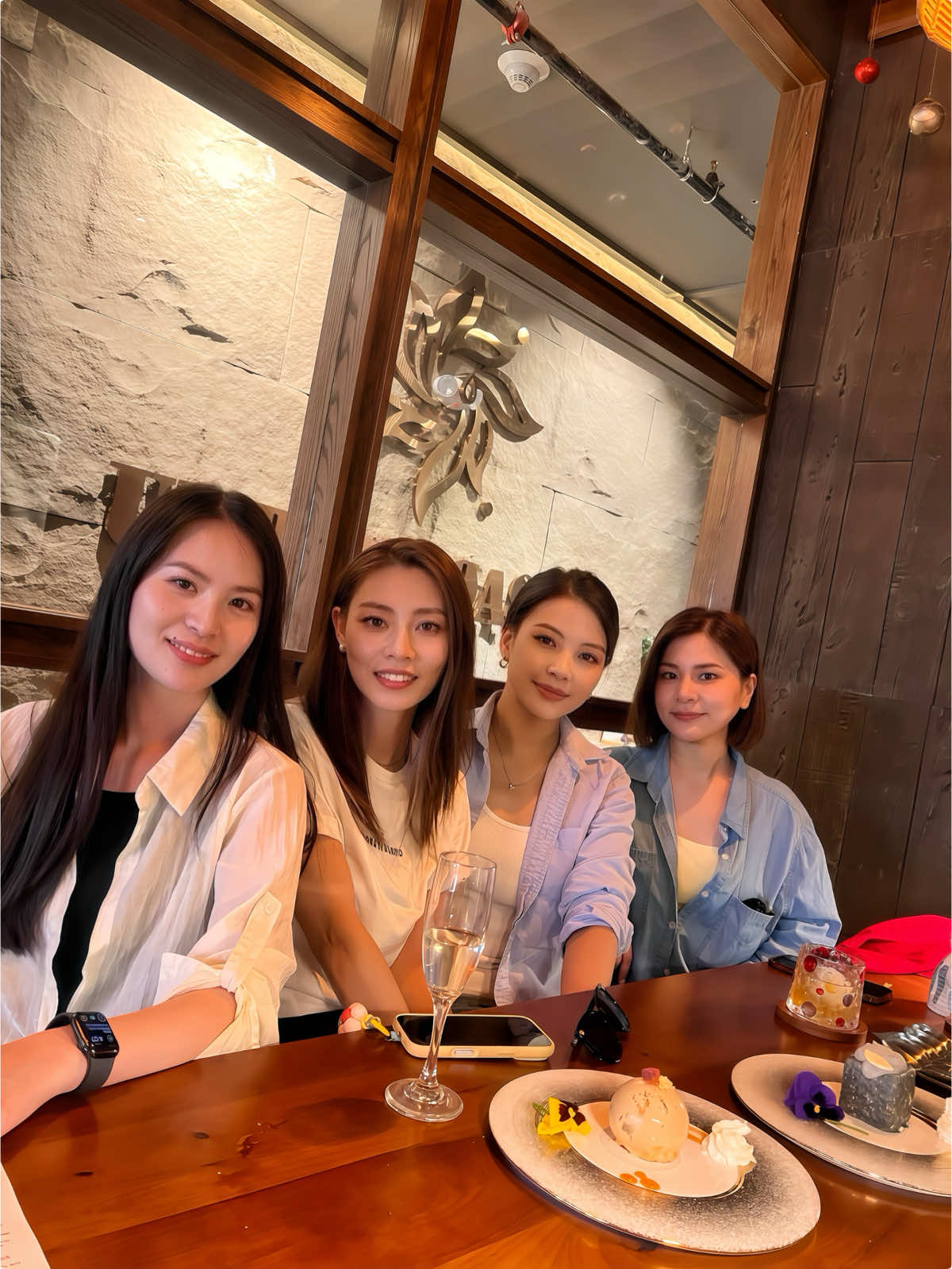 @薇&middot;𝑊𝑖𝑛𝑑