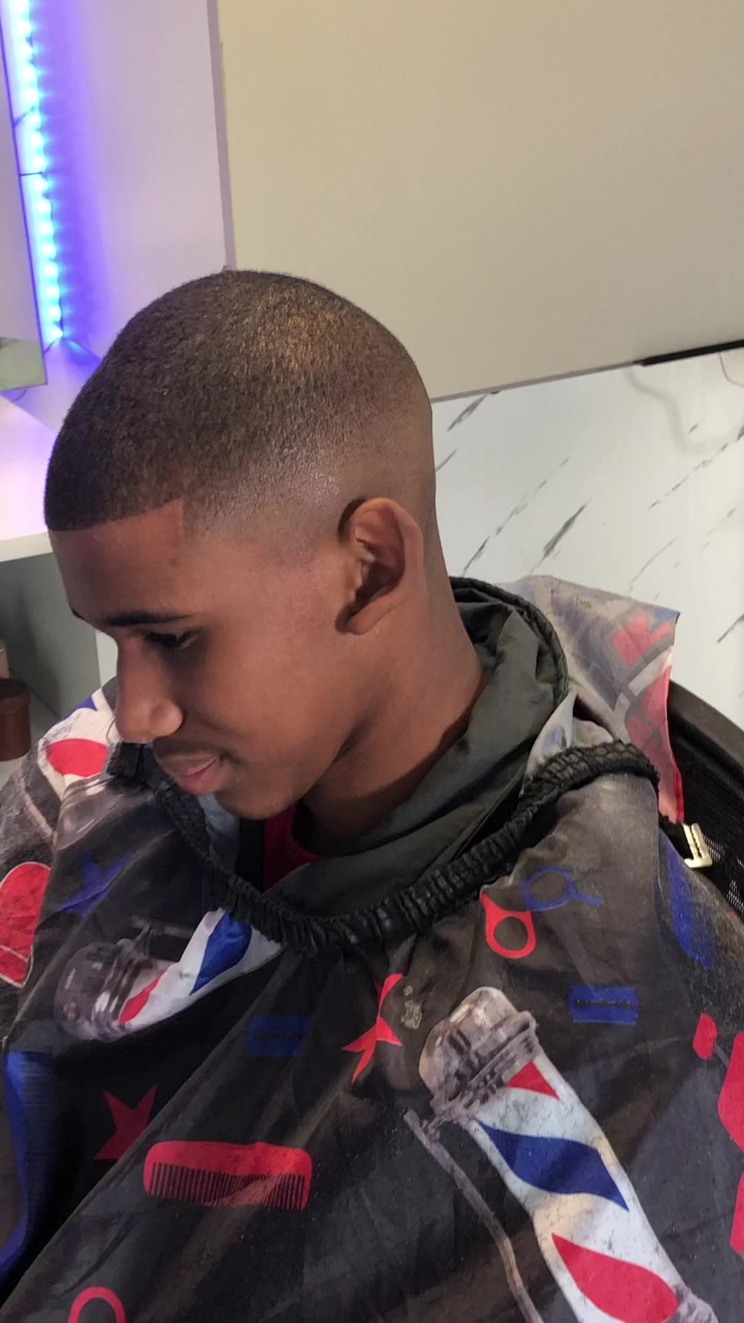 @mujie the barber 💈.