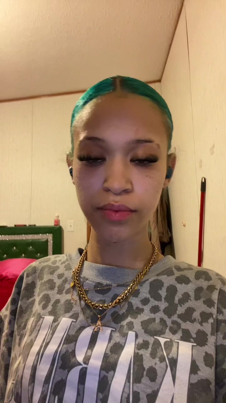 @LeeYkme