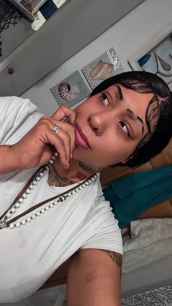@Lareyias Luxury Cosmetics ✨