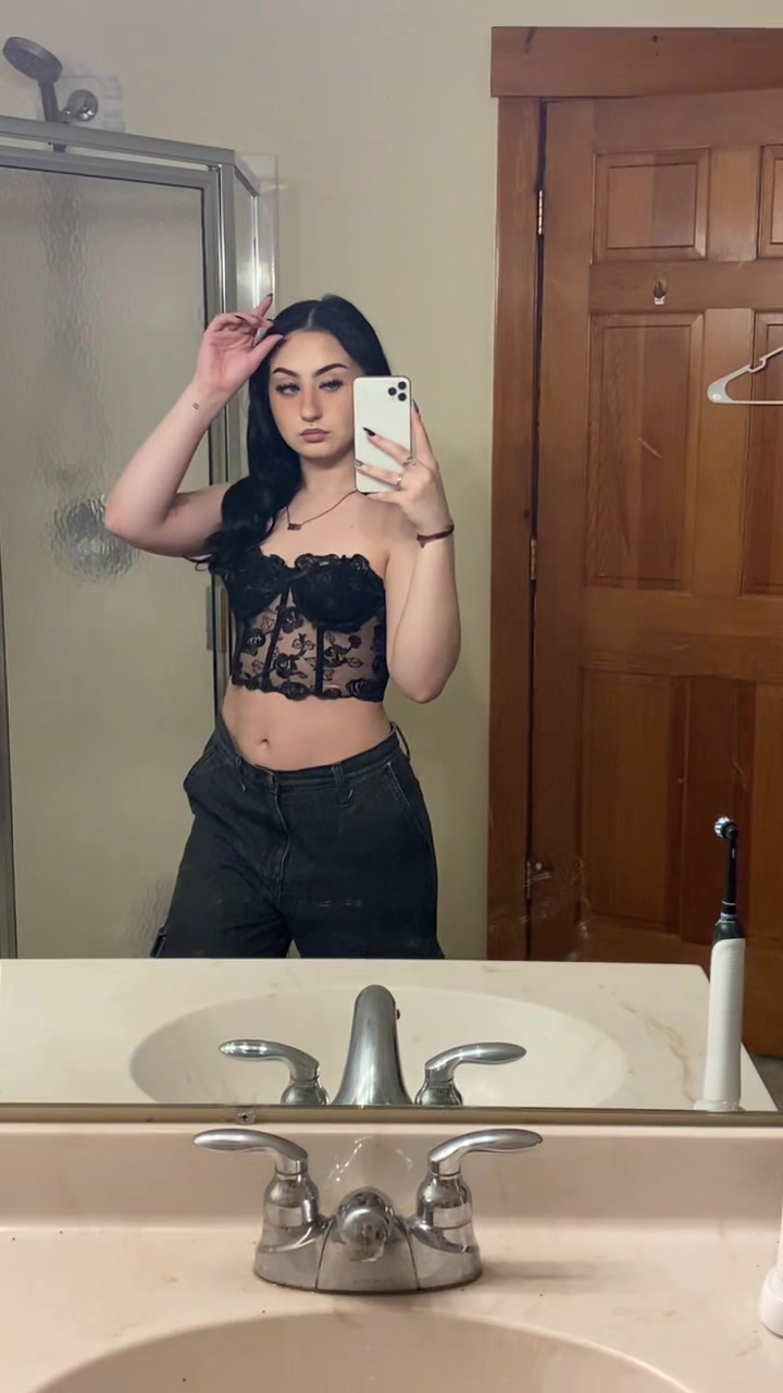 @skylahlove