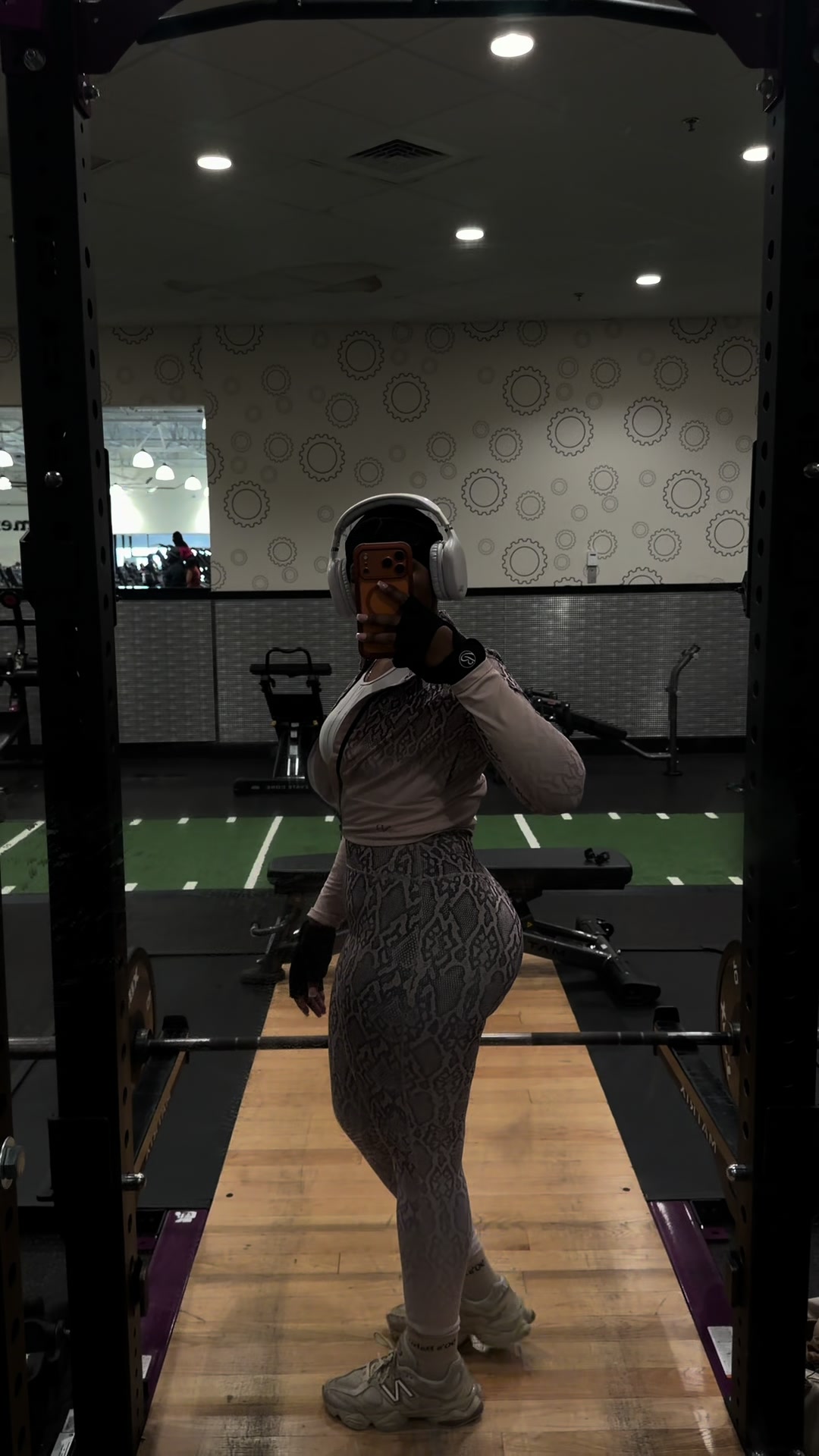 @iamrosellaj
