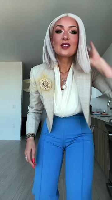 @MissCarly