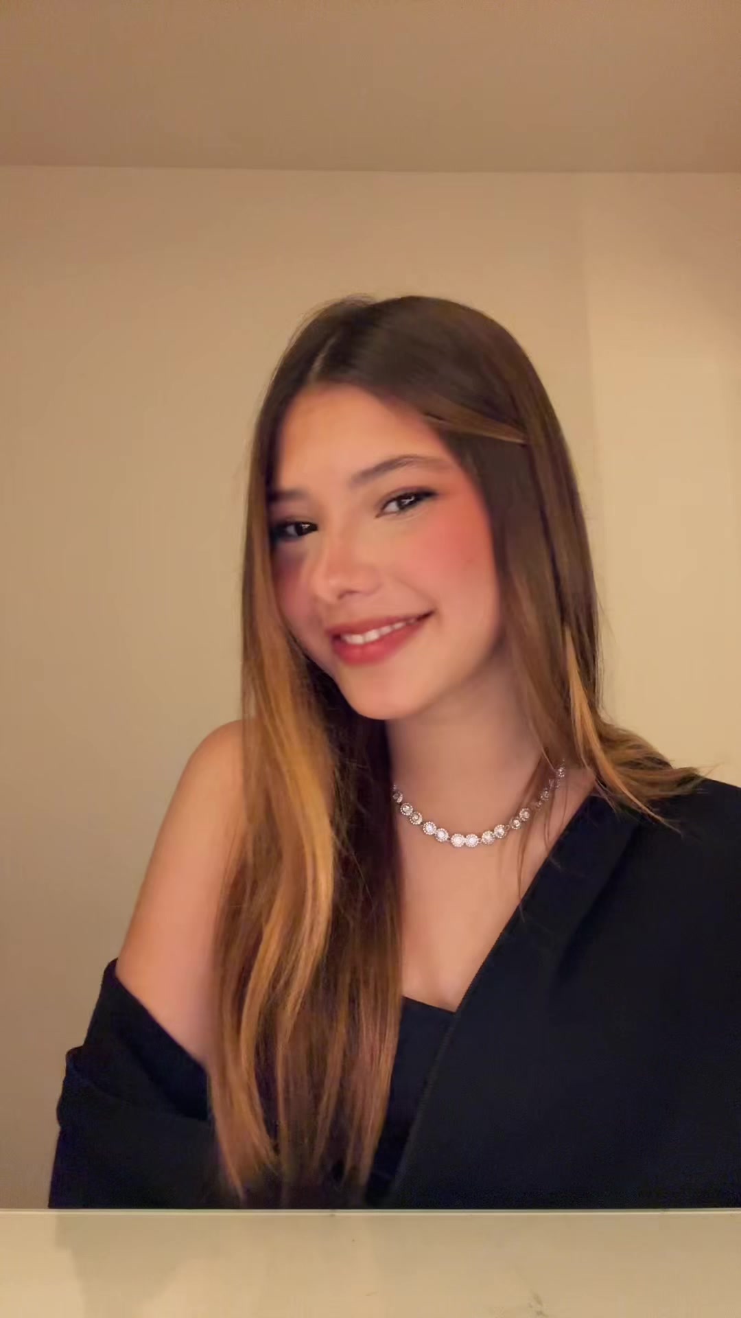 @jujuamancio