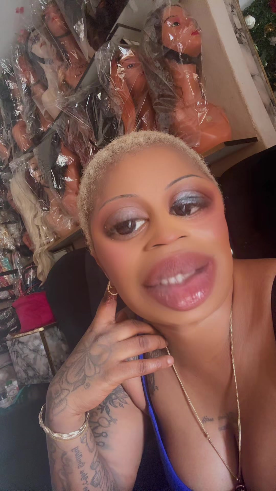 @MAKEUP ARTIST IN Ayobo/Ipaja