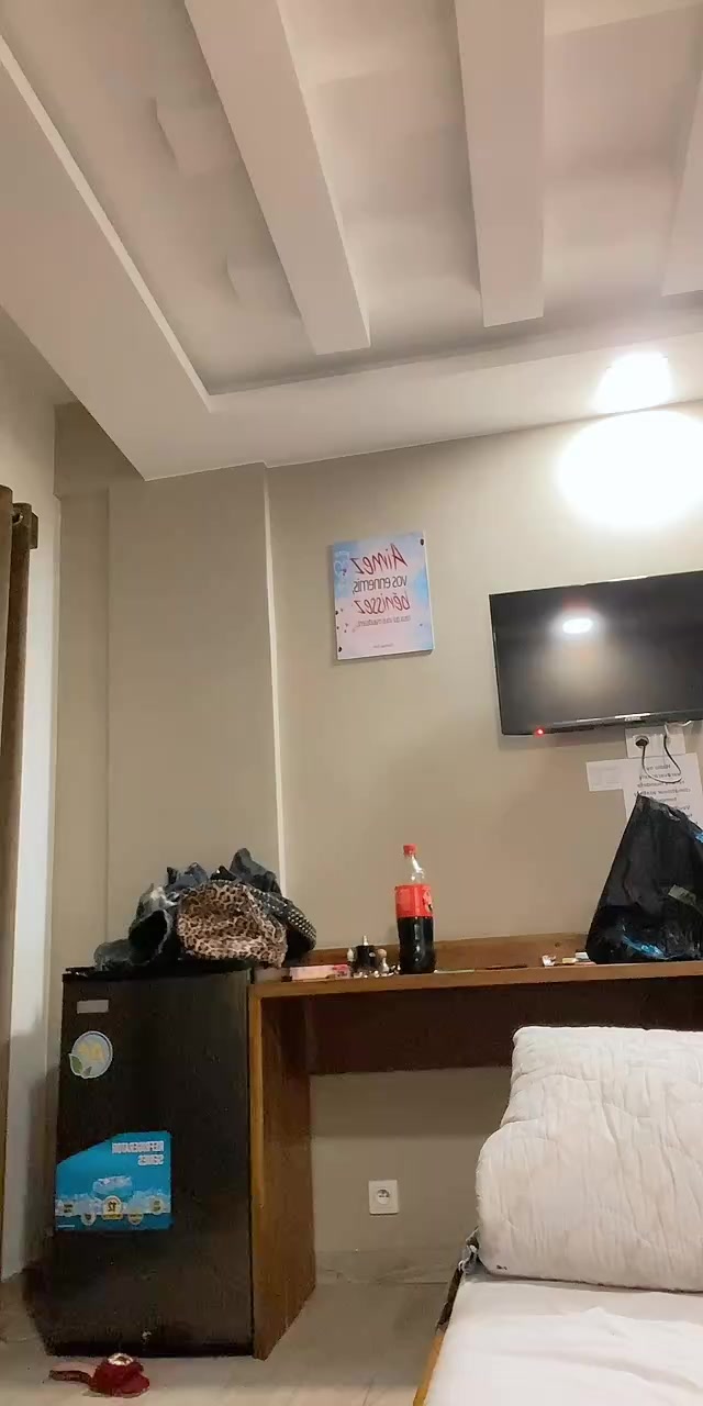 @Sparidjane