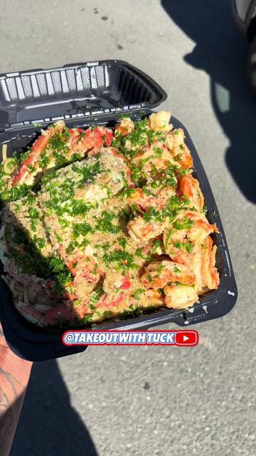 @TUCKS FINDS