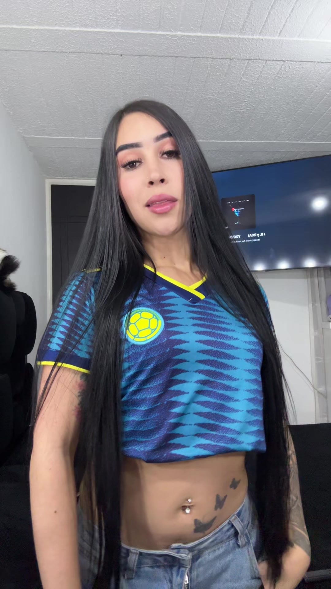 @Julieth 🐈⬛