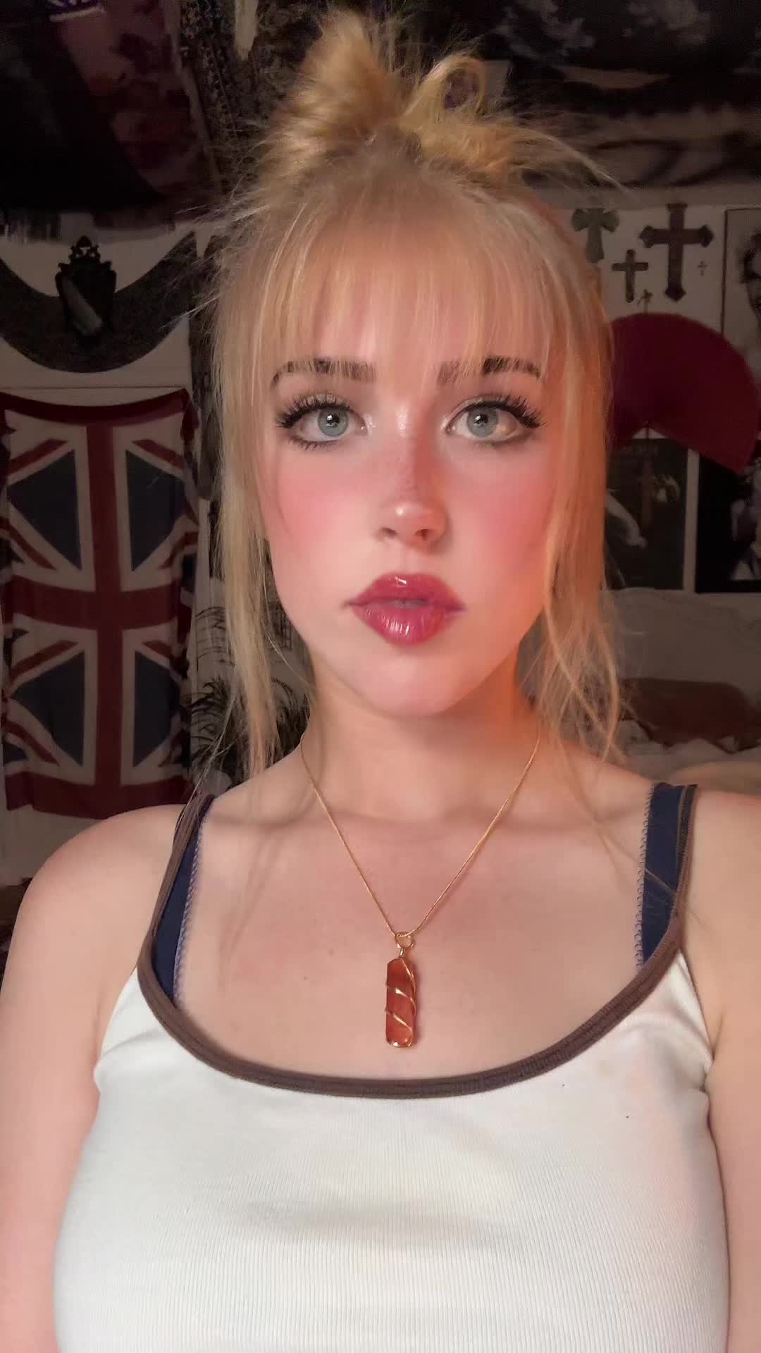 @Jillthefuckout