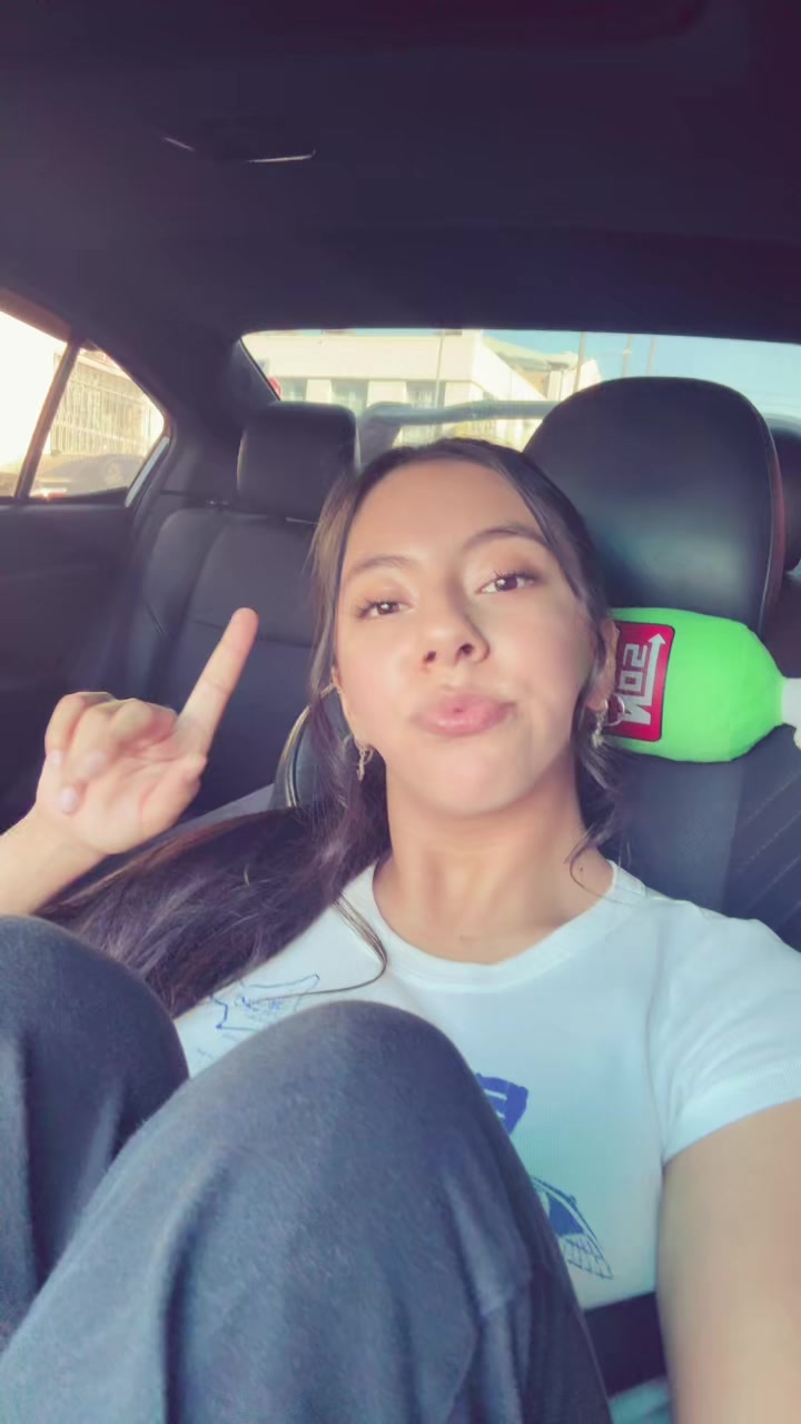 @rollyourfeelingsintoblunts
