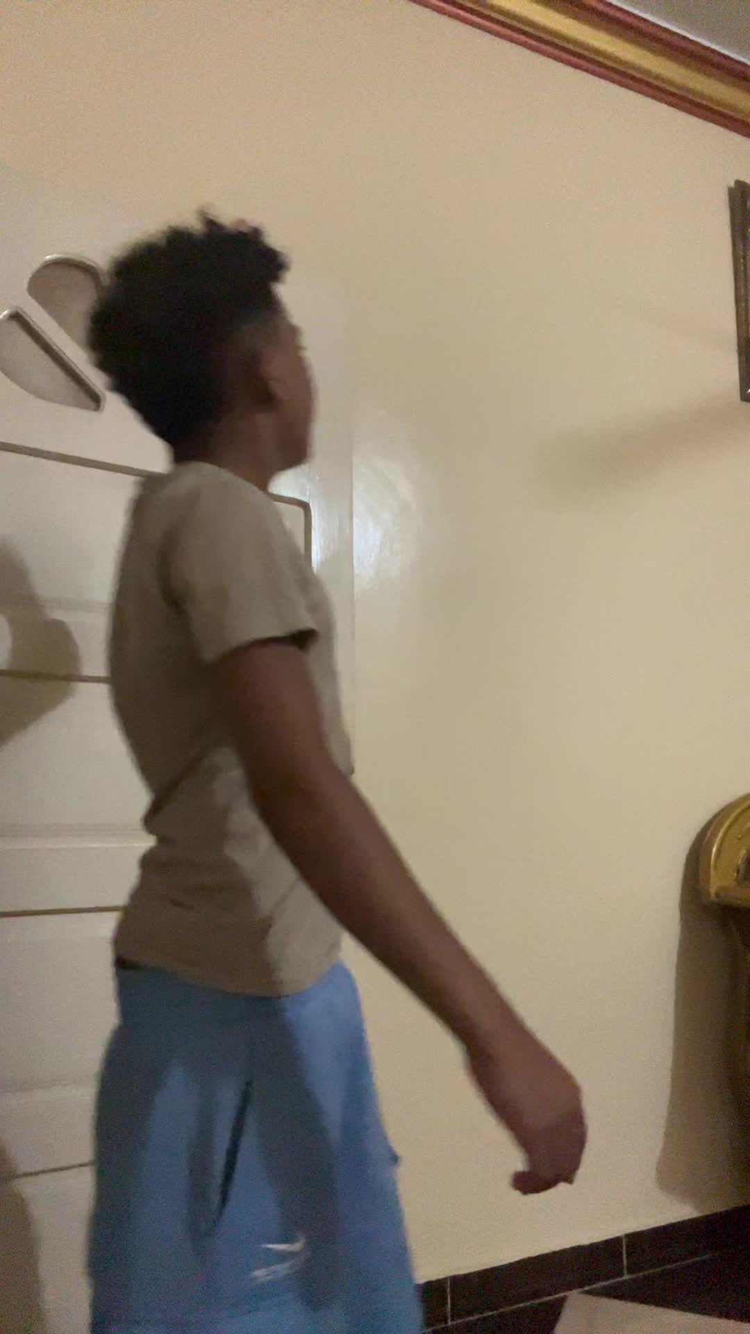 @MIMMOFLOWJR4L