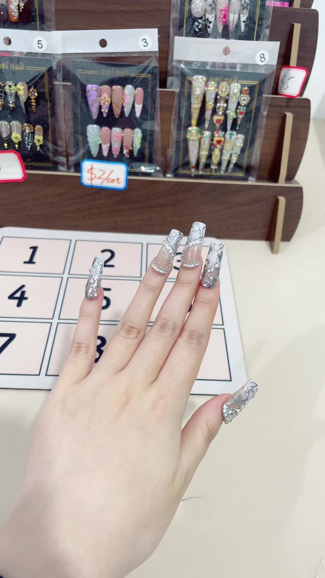 @Milly handmade nails