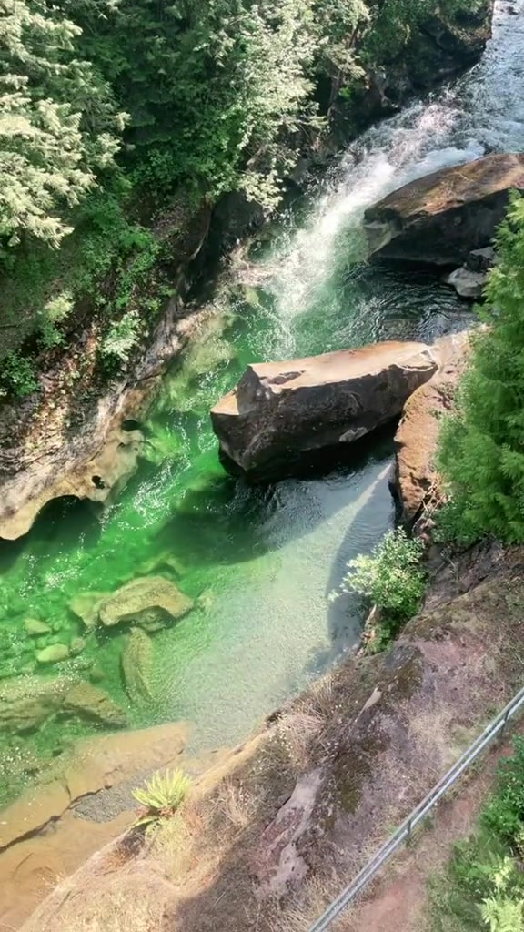@๐ทC River Photography2010๐จ๐ฆโ