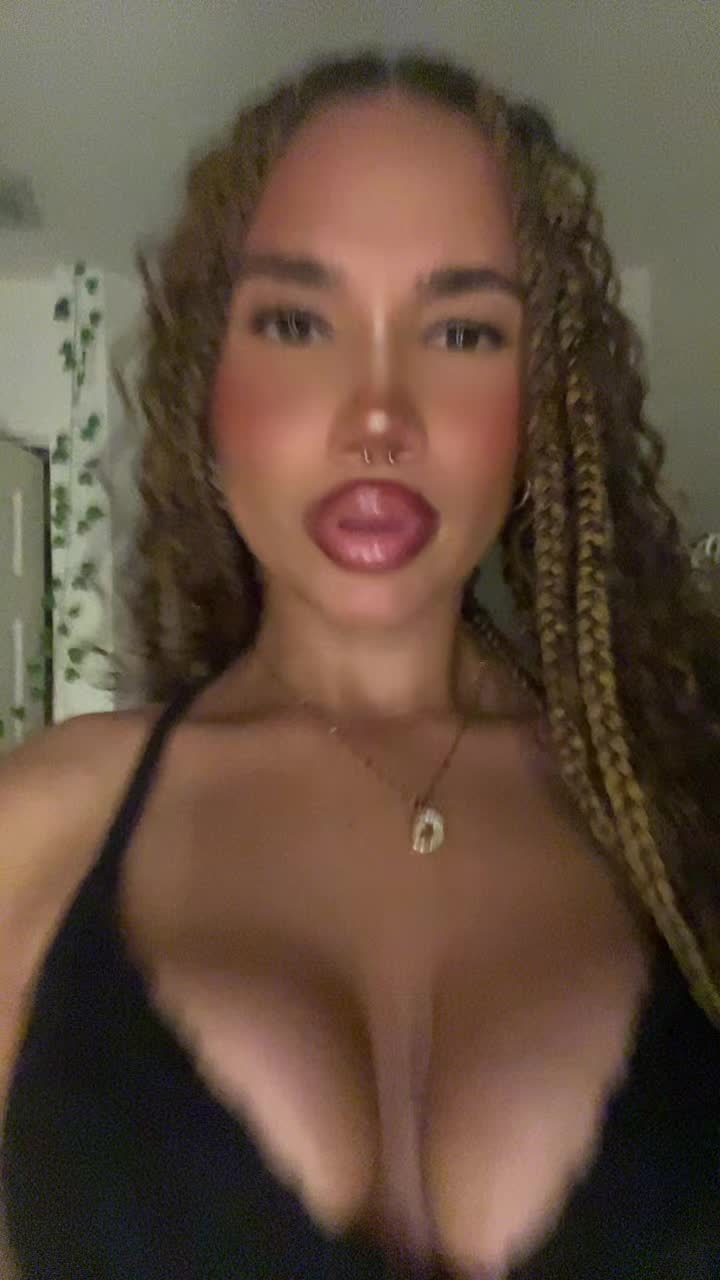@🎀Mercedes🎀