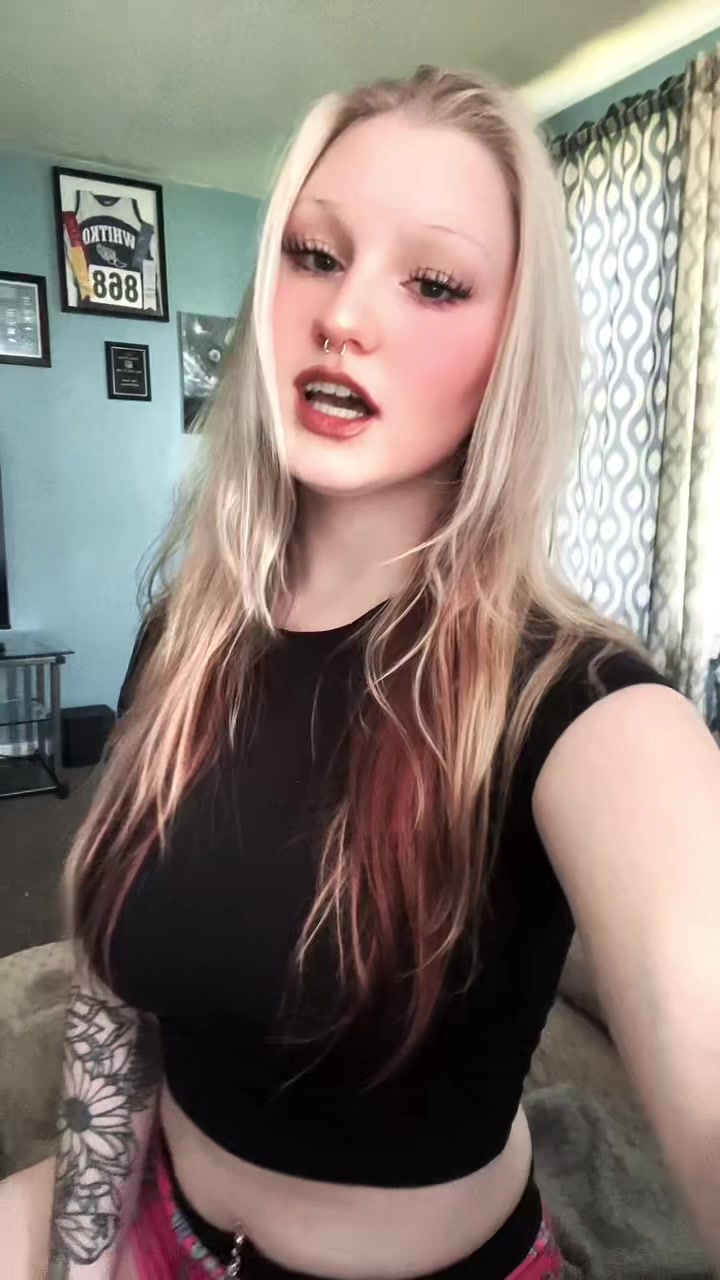 @Mara