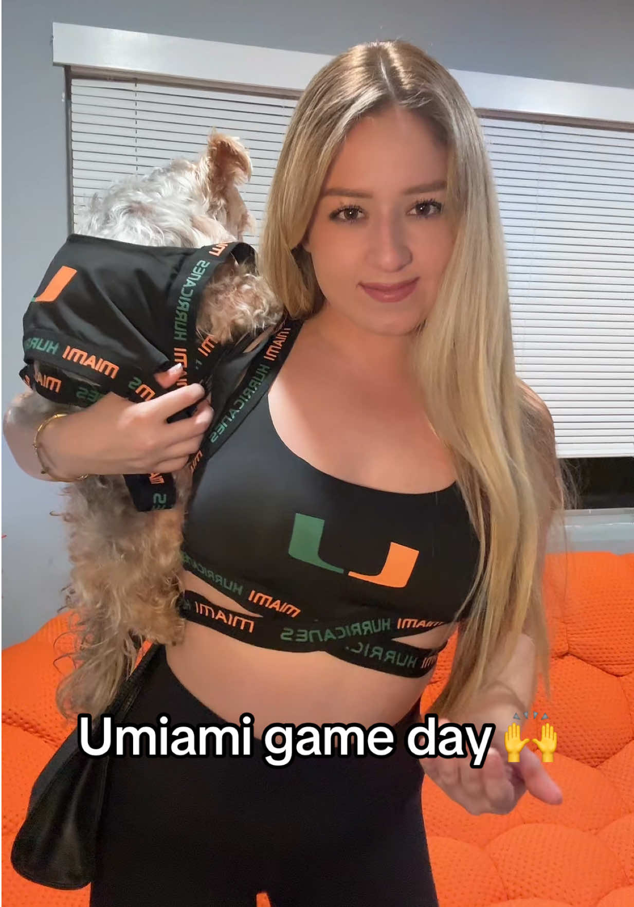 @lexislola