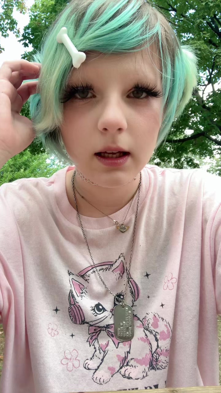 @xD