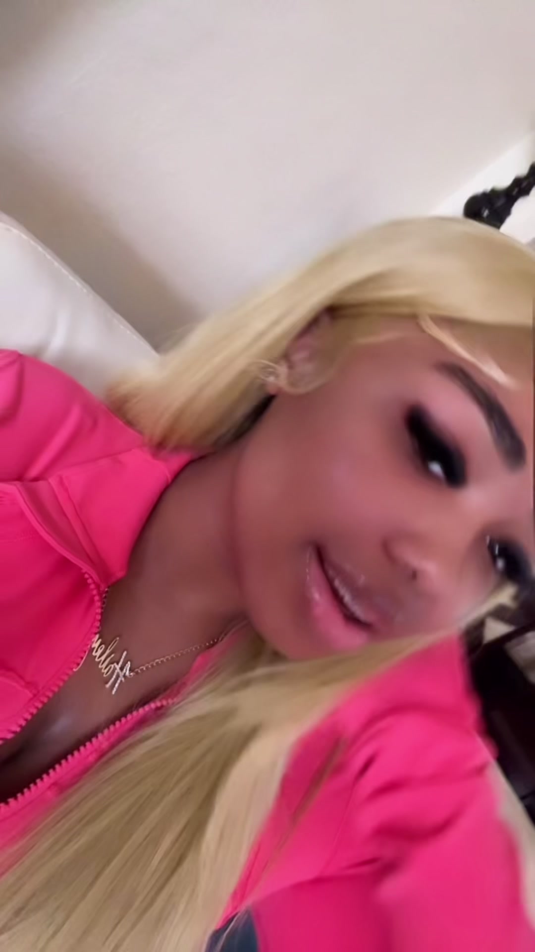 @sadprettyhoe101