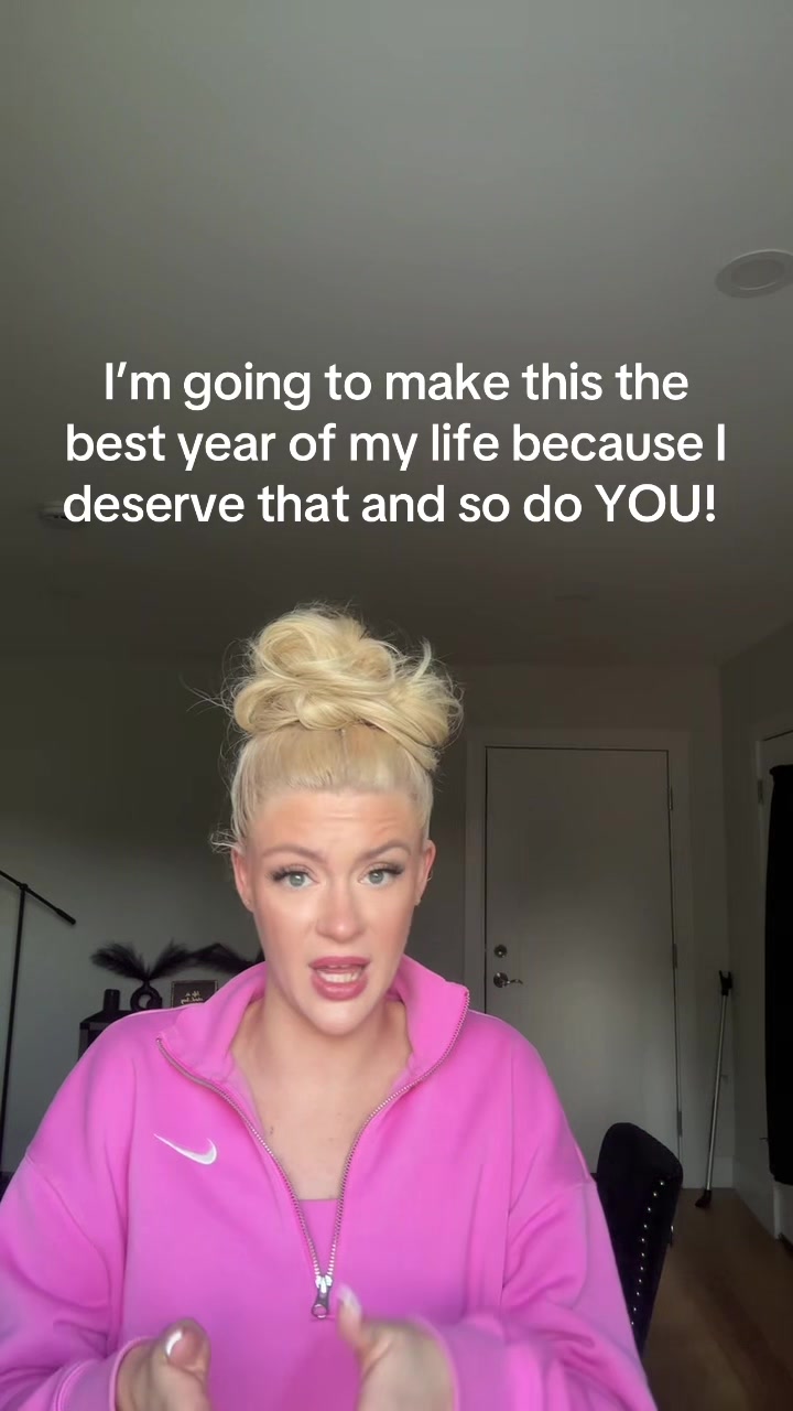 @Victoria Angelica