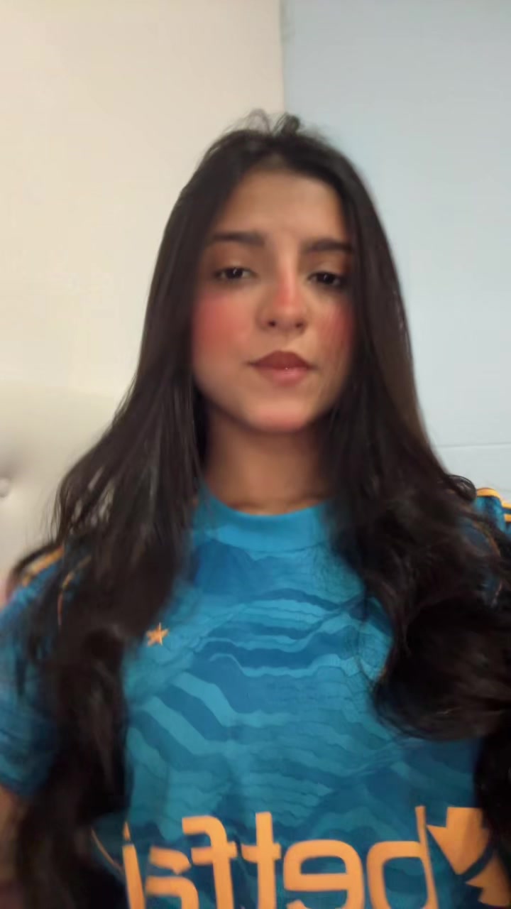 @lysllaraa
