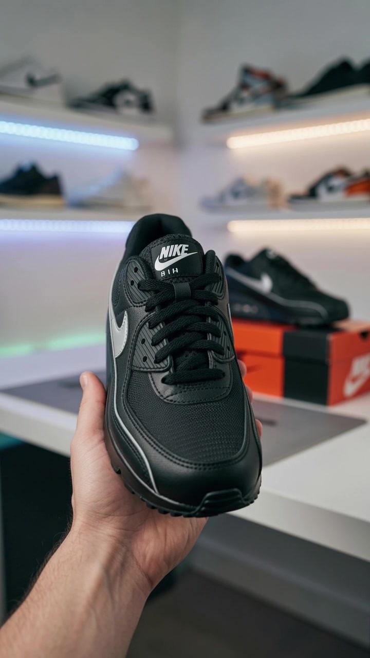 @AMERICAN SOLE
