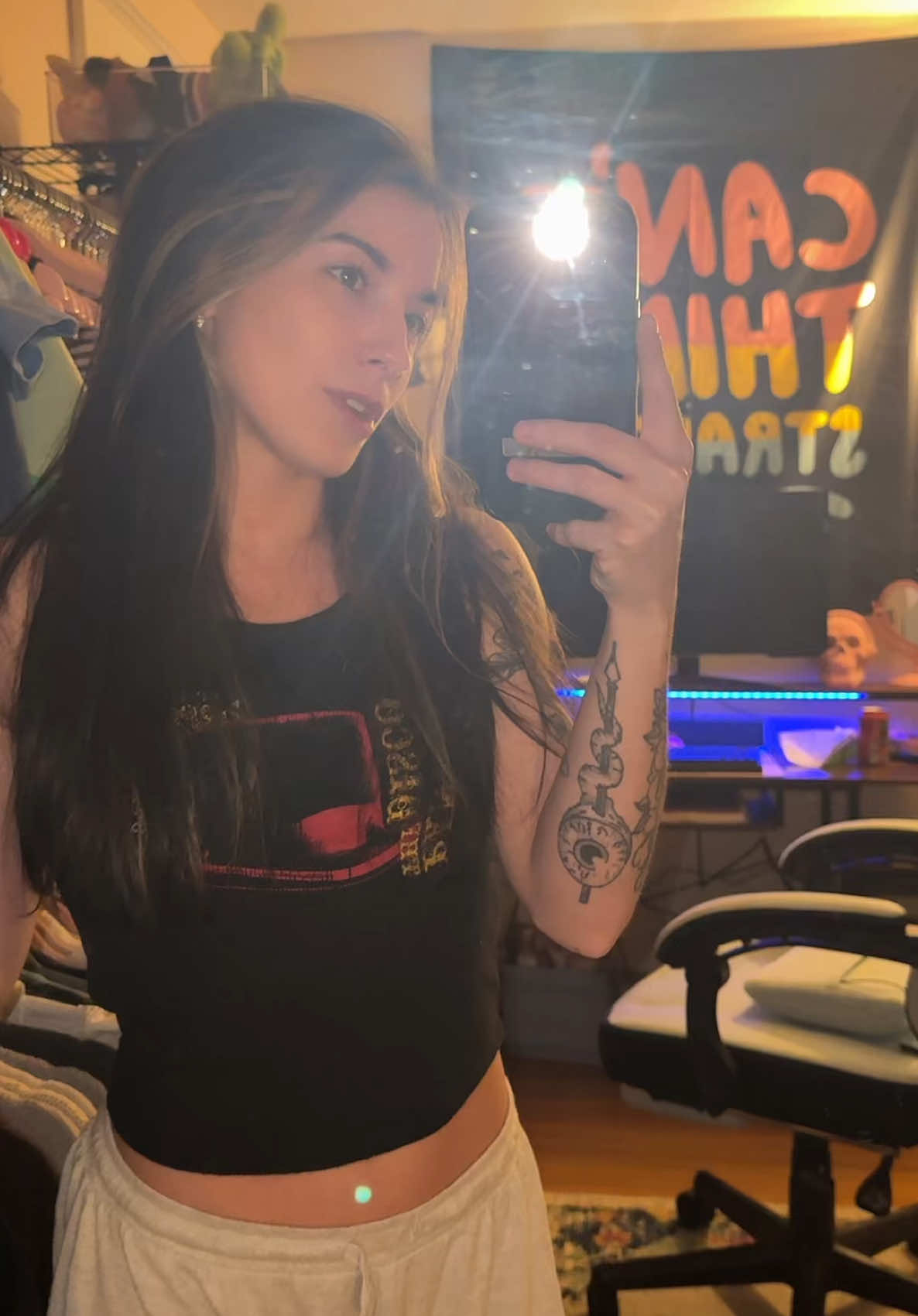 @𝖊𝖑𝖎𝖟𝖆𝖇𝖊𝖙𝖍 🖤 🎶