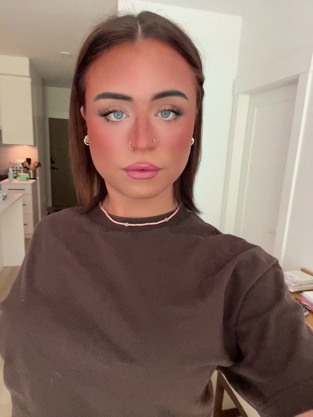 @joniethebrat